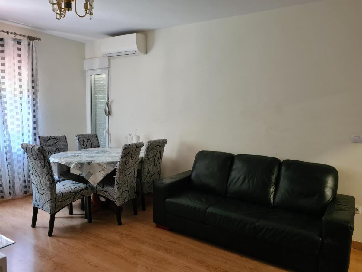 Habitacion Con Bano Privado- En Casa Familiar Beatriz บาเลนเซีย ภายนอก รูปภาพ