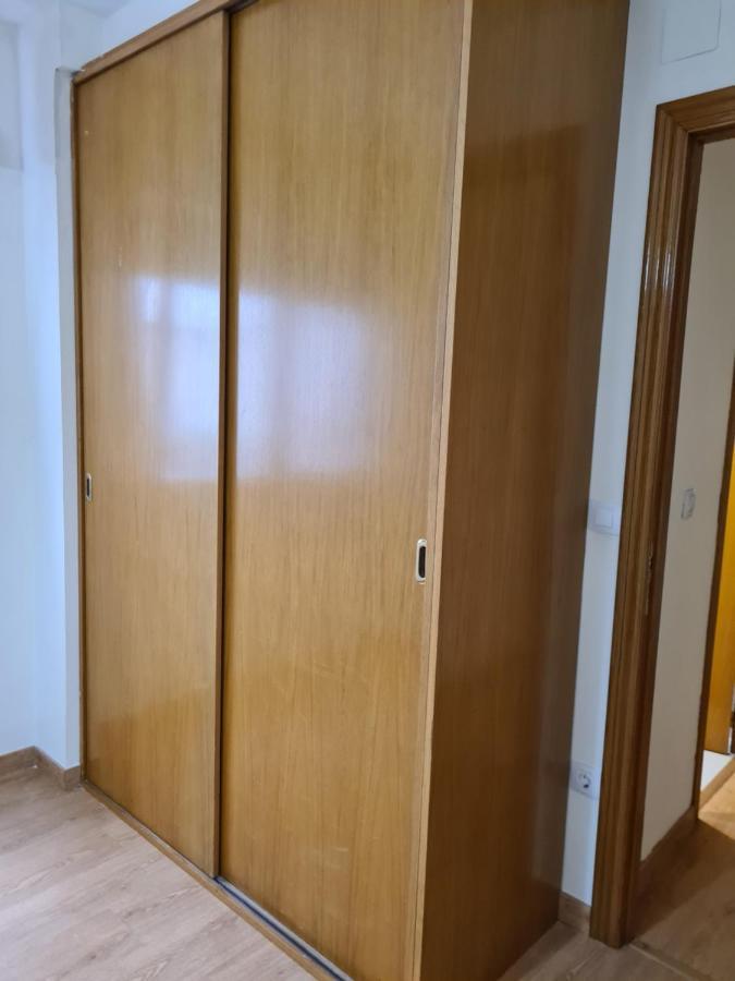 Habitacion Con Bano Privado- En Casa Familiar Beatriz บาเลนเซีย ภายนอก รูปภาพ