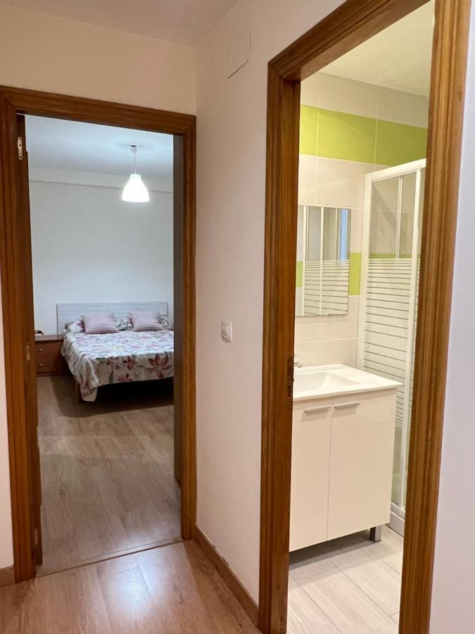Habitacion Con Bano Privado- En Casa Familiar Beatriz บาเลนเซีย ภายนอก รูปภาพ
