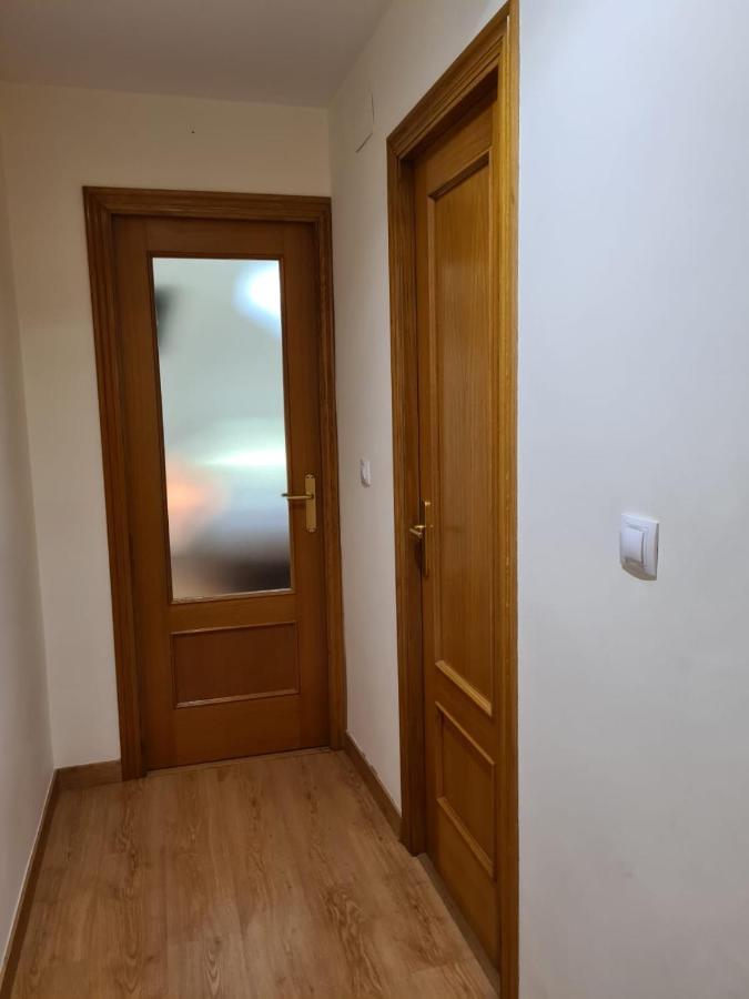 Habitacion Con Bano Privado- En Casa Familiar Beatriz บาเลนเซีย ภายนอก รูปภาพ